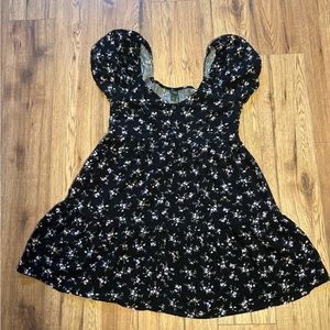 Wild Fable babydoll dress with puff sleeves
